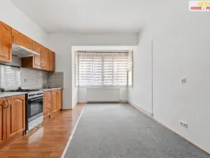 Prodej bytu 2+1, Říčany, Olivova, 69 m2