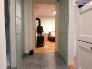Prodej bytu 3+1, Karlovy Vary - Rybáře, Severní, 87 m2