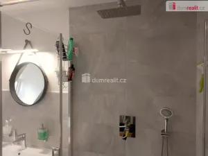 Prodej bytu 3+1, Karlovy Vary - Rybáře, Severní, 87 m2