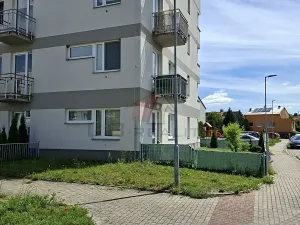 Pronájem bytu 2+kk, Velký Osek, U hřiště, 66 m2