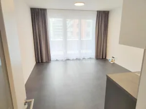Prodej bytu 1+kk, Praha - Vysočany, Poděbradská, 32 m2