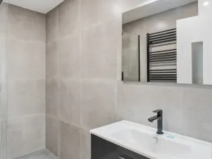 Pronájem bytu 3+kk, Praha - Vysočany, Novovysočanská, 73 m2