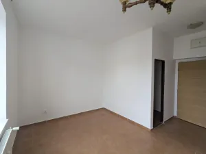Pronájem bytu 1+kk, Děčín - Děčín VII-Chrochvice, Jiskrova, 22 m2