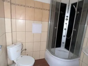 Pronájem bytu 1+kk, Děčín - Děčín VII-Chrochvice, Jiskrova, 22 m2