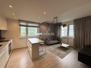 Pronájem bytu 2+kk, Praha - Vysočany, Strnadových, 52 m2