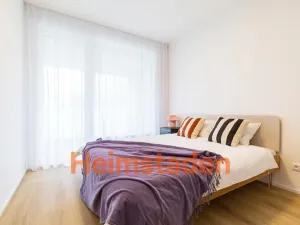 Pronájem bytu 2+kk, Praha - Holešovice, Vrbenského, 56 m2