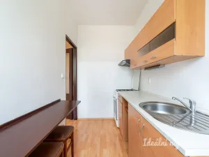 Pronájem bytu 1+1, Praha - Liboc, Ke Džbánu, 32 m2