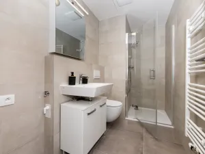 Pronájem bytu 2+kk, Praha - Černý Most, Arnošta Valenty, 49 m2