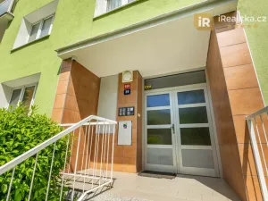 Prodej bytu 4+1, Mariánské Lázně - Úšovice, Hroznatova, 81 m2