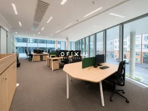 Pronájem kanceláře, Praha - Košíře, Vrchlického, 300 m2