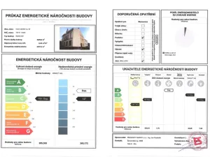 Prodej bytu 2+kk, Vsetín, Horní náměstí, 38 m2