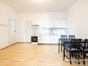 Pronájem bytu 2+kk, Praha - Libeň, Na Rokytce, 46 m2