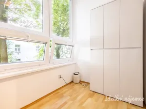 Pronájem bytu 2+kk, Praha - Libeň, Na Rokytce, 46 m2