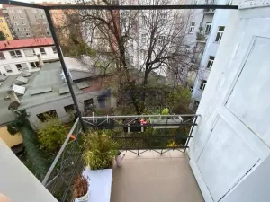 Pronájem bytu 2+kk, Praha, U Uranie, 51 m2