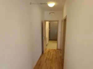 Prodej bytu 2+kk, Praha - Libuš, Božejovická, 57 m2