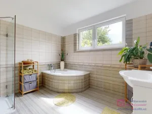 Prodej rodinného domu, Valtice, Lipová, 252 m2