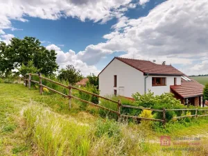 Prodej rodinného domu, Valtice, Lipová, 252 m2