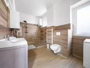 Prodej bytu 4+1, Karlovy Vary, Kosmonautů, 84 m2