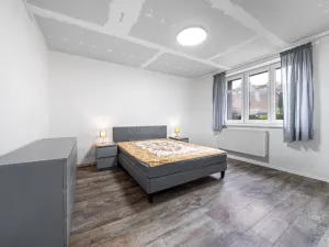 Prodej bytu 4+1, Karlovy Vary, Kosmonautů, 84 m2