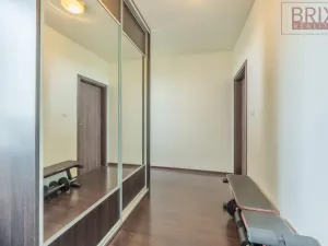 Pronájem bytu 2+kk, Praha, Svitákova, 54 m2