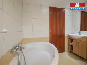 Prodej obchodního prostoru, Příbor, Místecká, 308 m2