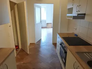 Pronájem bytu 2+kk, Praha - Smíchov, Radlická, 50 m2