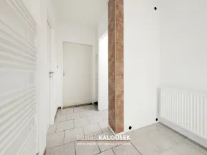 Pronájem kanceláře, Ivančice, Chřestová, 41 m2