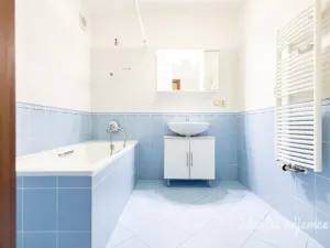 Pronájem bytu 2+kk, Praha - Bohnice, Ústavní, 55 m2