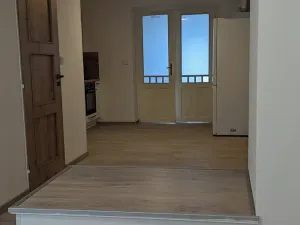Pronájem bytu 2+kk, Rakovník, Husovo náměstí, 46 m2