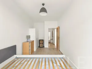 Pronájem bytu 2+kk, Praha - Vysočany, Pod Harfou, 48 m2