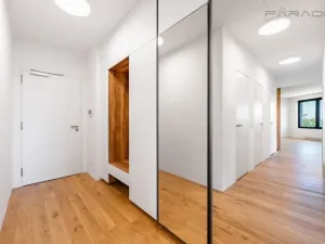 Pronájem bytu 3+kk, Praha - Karlín, Sokolova, 86 m2