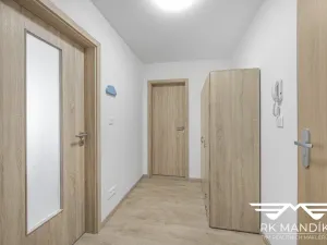 Prodej bytu 1+kk, Odolena Voda, Pod Sokolákem, 35 m2