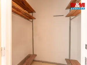 Prodej bytu 2+1, Desná - Desná II, Poštovní, 66 m2