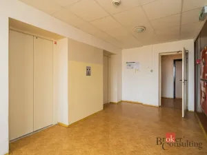Prodej bytu 1+kk, Praha - Háje, Bajkonurská, 27 m2
