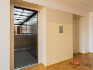 Prodej bytu 1+kk, Praha - Háje, Bajkonurská, 27 m2