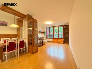 Pronájem bytu 1+kk, Praha - Záběhlice, Podle náhonu, 41 m2