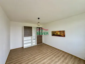 Prodej bytu 1+1, Krupka - Maršov, Karla Čapka, 36 m2