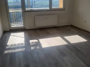 Pronájem bytu 3+1, Děčín - Děčín XXXII-Boletice nad Labem, V Sídlišti, 80 m2