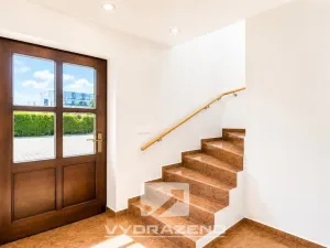 Prodej bytu 5+1, Roztoky, 176 m2