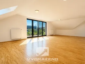 Prodej bytu 5+1, Roztoky, 176 m2
