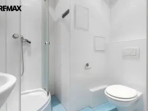Prodej bytu 1+1, Karlovy Vary - Drahovice, Vítězná, 40 m2