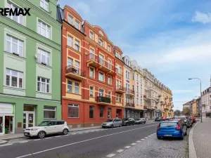 Prodej bytu 1+1, Karlovy Vary - Drahovice, Vítězná, 40 m2