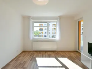 Pronájem bytu 2+kk, Praha - Uhříněves, Oty Bubeníčka, 47 m2