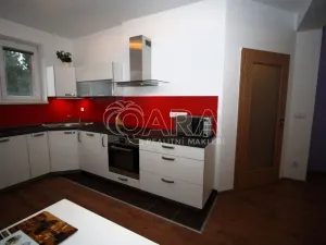 Pronájem bytu 2+1, Praha - Čakovice, U Párníků, 63 m2