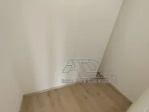 Pronájem atypického bytu, České Budějovice, Fráni Šrámka, 65 m2
