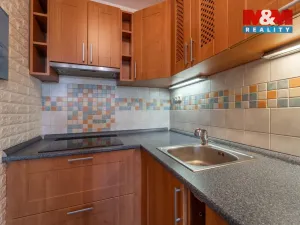 Prodej bytu 3+1, Praha - Horní Počernice, Mezilesí, 75 m2