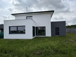 Prodej rodinného domu, Kounice, 233 m2