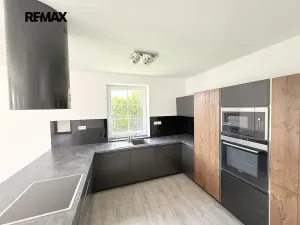 Pronájem rodinného domu, Praha - Křeslice, Borůvková, 220 m2