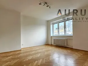Pronájem bytu 3+1, Praha - Michle, Třeboňská, 74 m2