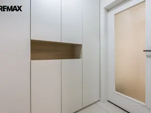 Pronájem bytu 1+kk, Praha - Vršovice, Krymská, 26 m2